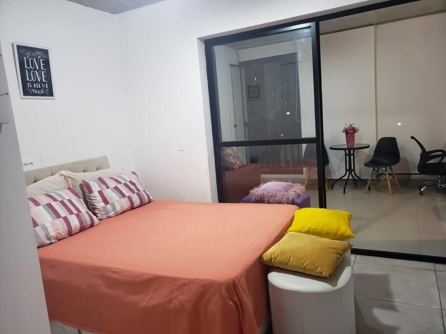 Lindo Studio No Bom Retiro Prox Ao Anhembi Sambodromo Com Wifi São Paulo Extérieur photo